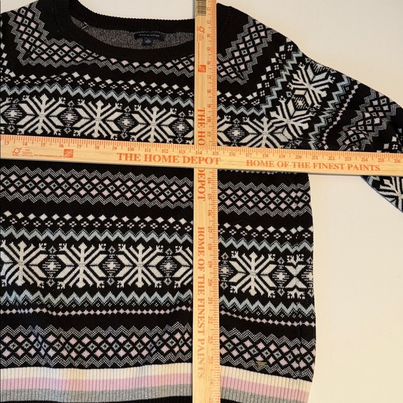 Tommy Hilfiger Elegant Snowflake Patterned Women's SweaterXL - Picture 6 of 6